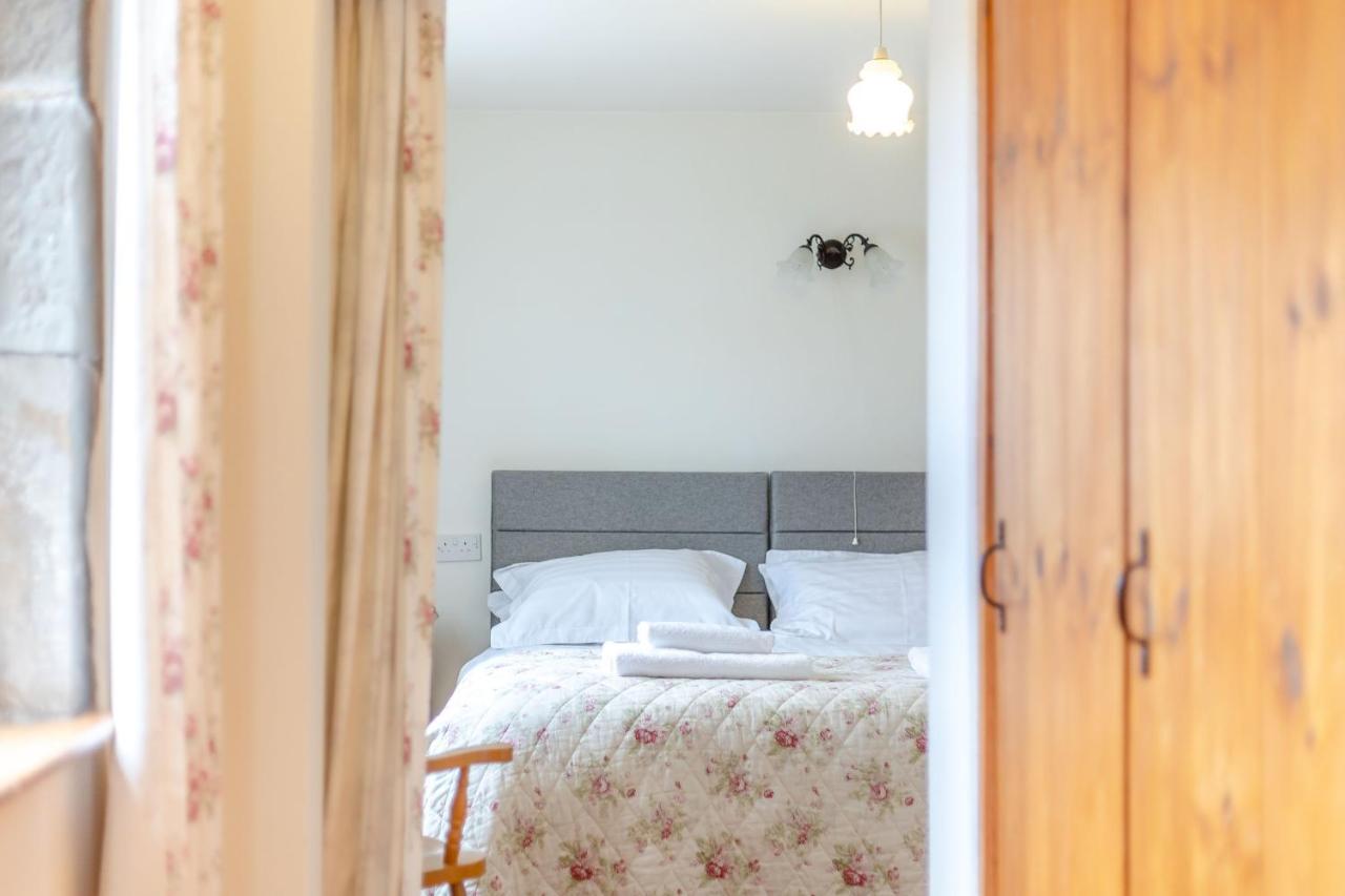 Swallow'S Nest Stretford Bagian luar foto